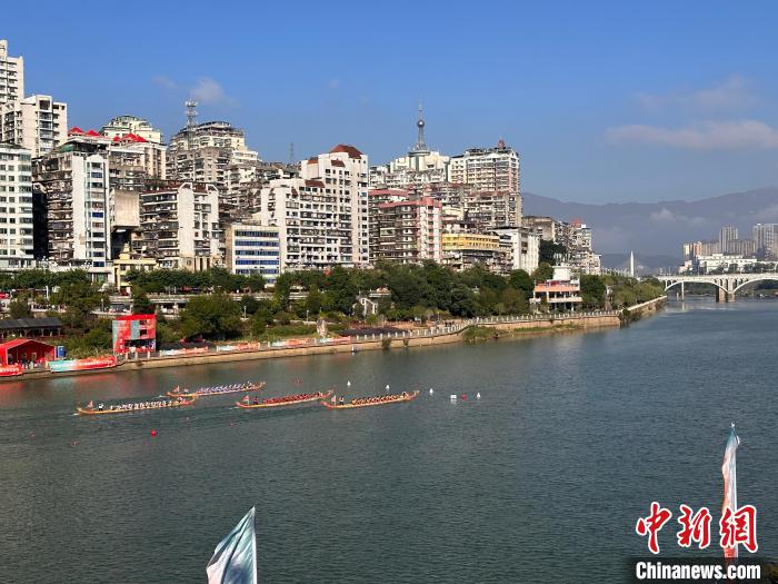 中国龙舟公开赛总决赛在福建南平收官，男子组