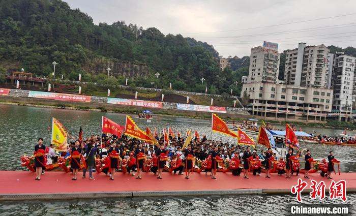 中国龙舟公开赛总决赛在福建南平收官，男子组