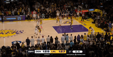 湖人绝地反击：里夫斯绝平、东契奇绝杀、詹姆