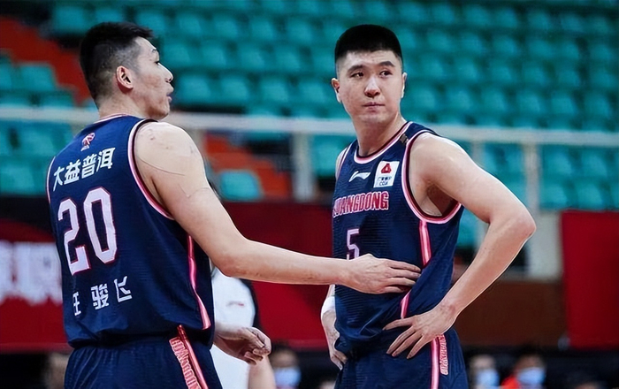 广东vs广厦裁判争议引热议，CBA报告制度遭质疑