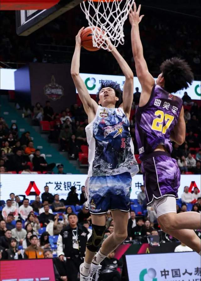 曲笑宇爆发成焦点 新疆收官战险遭逆转